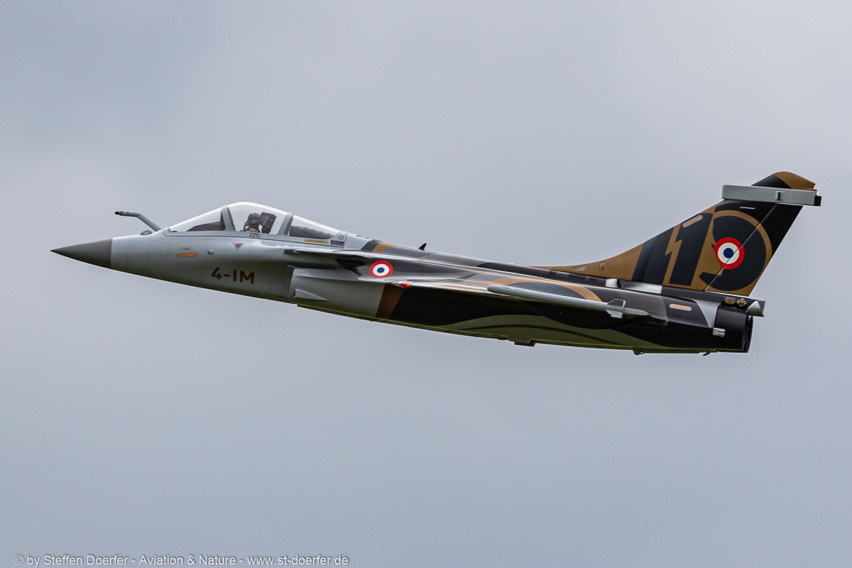 161IW5A0475