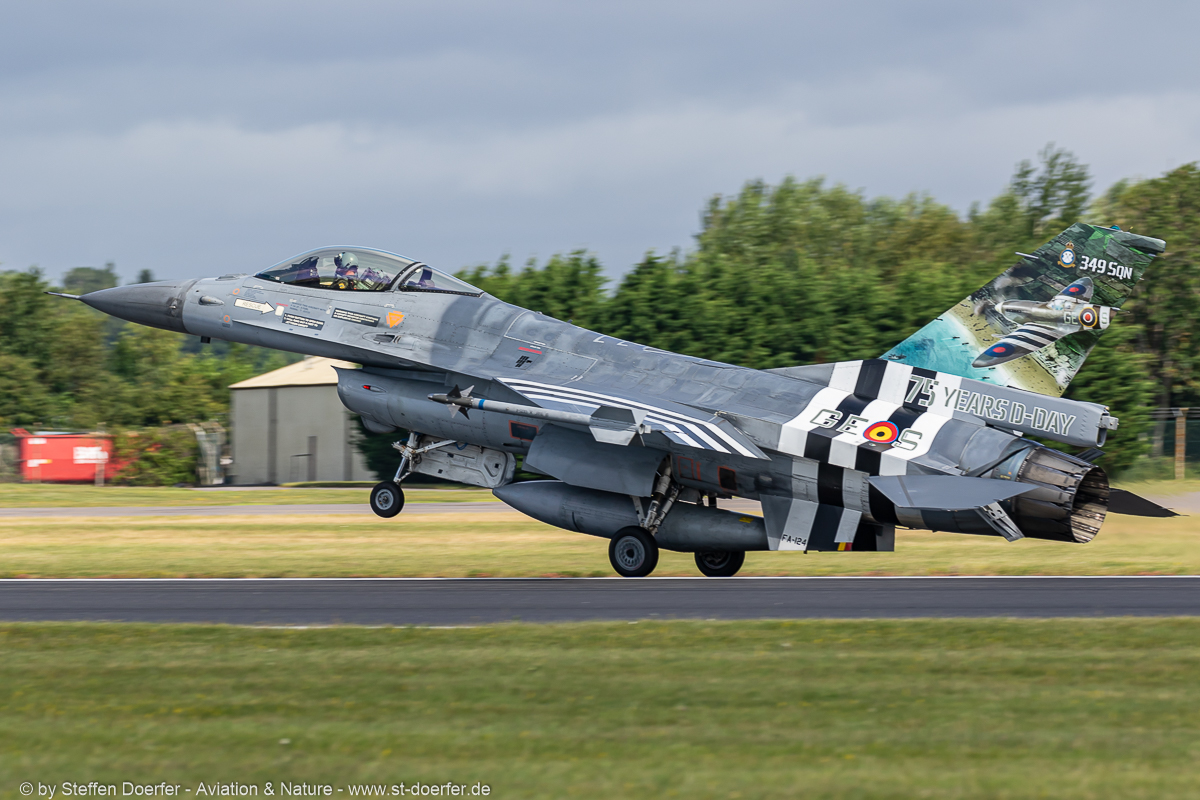 102IW5A2396