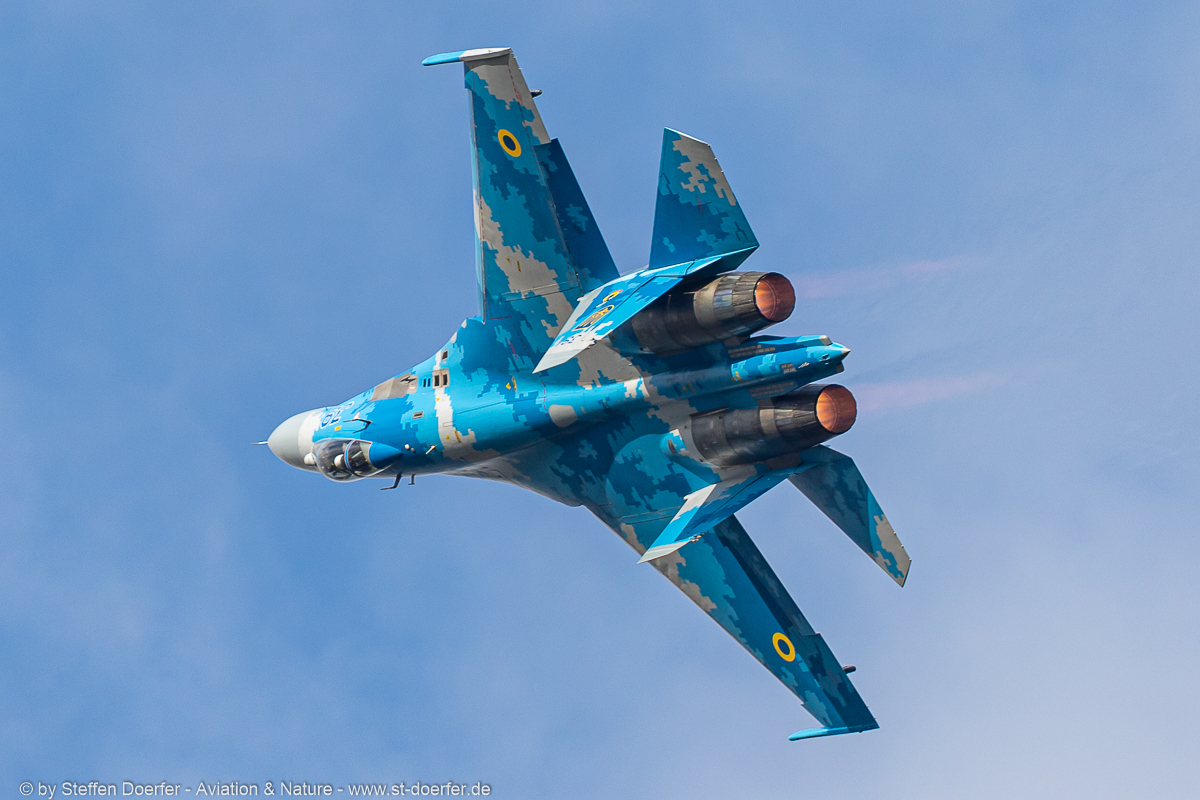 560JH3A4534