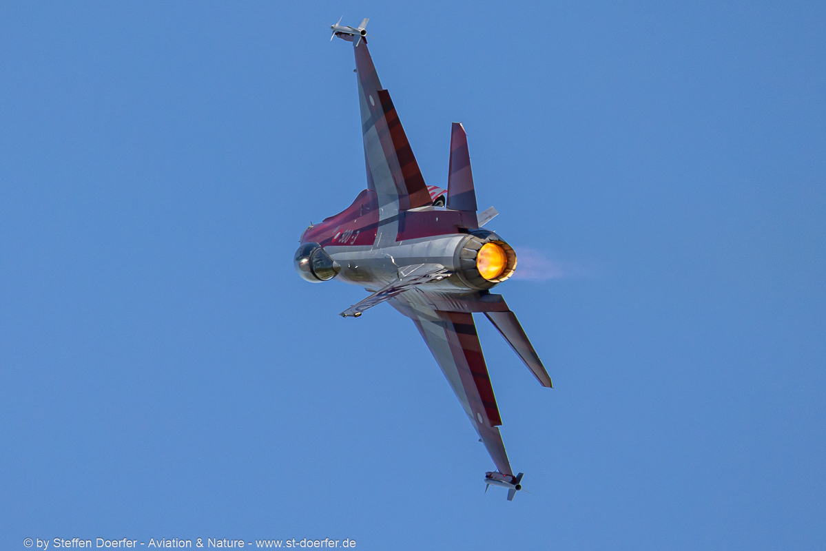 120CAA_0592