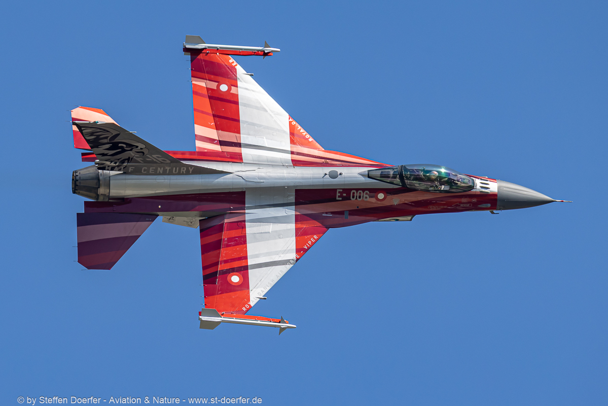 121CAA_0521