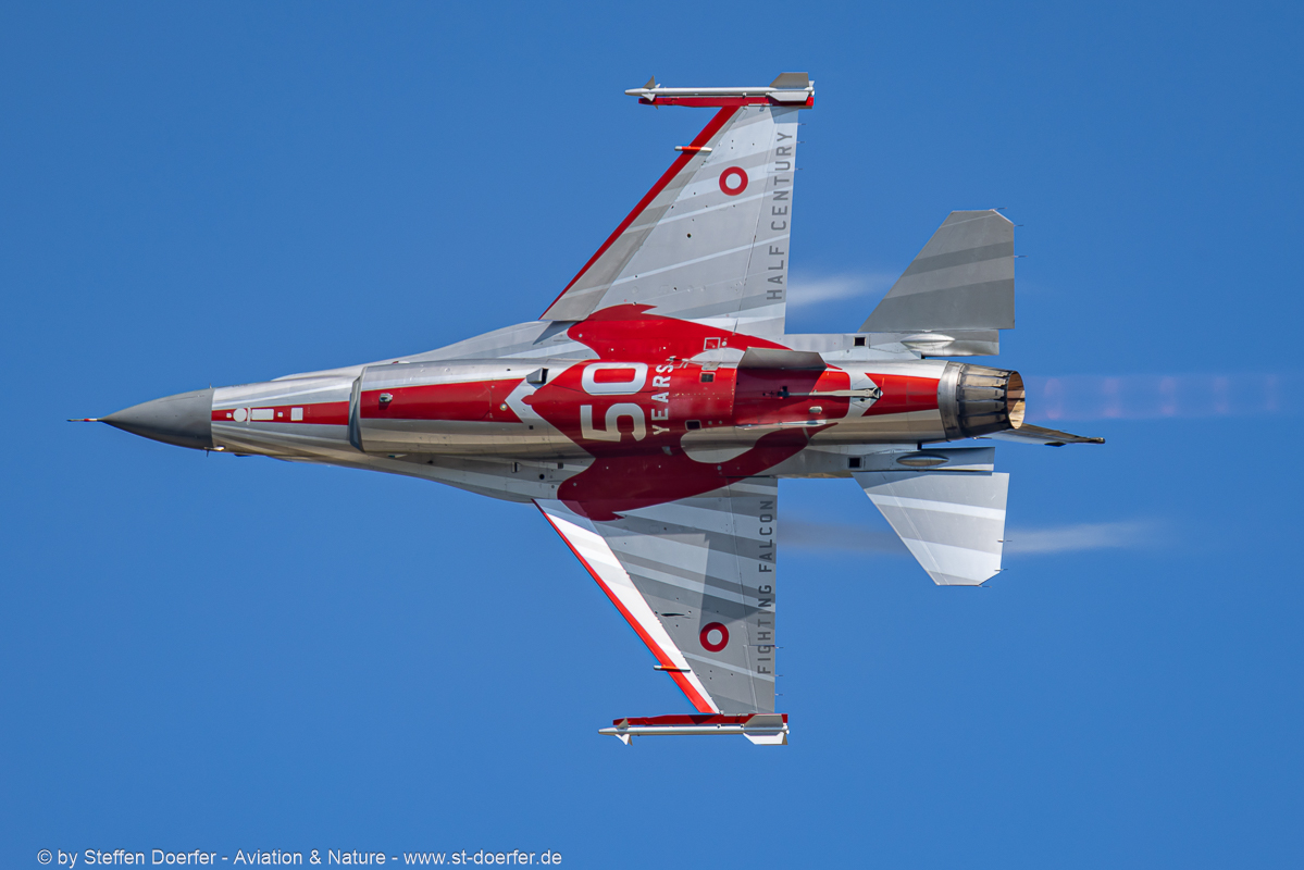 124CAA_0427