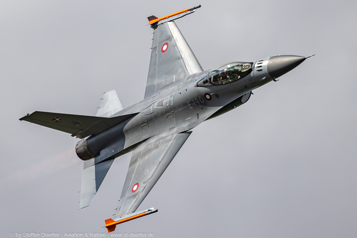 125CAA_2186