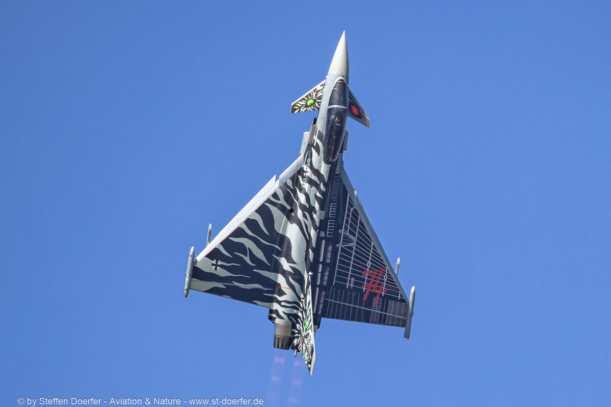 140CAA_0883