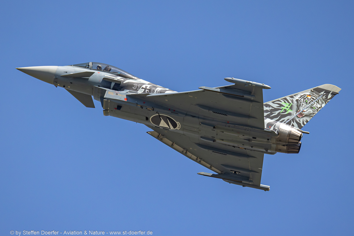 141CAA_0966