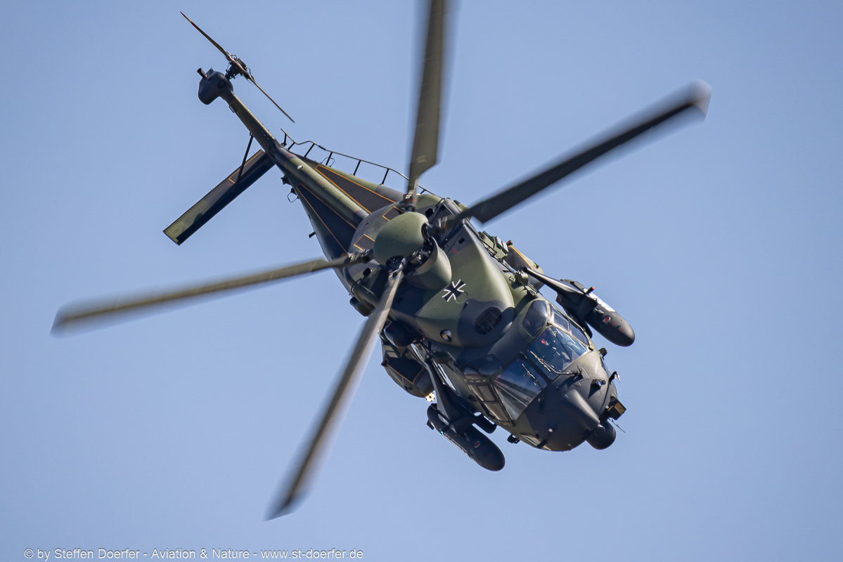 220CAA_2466