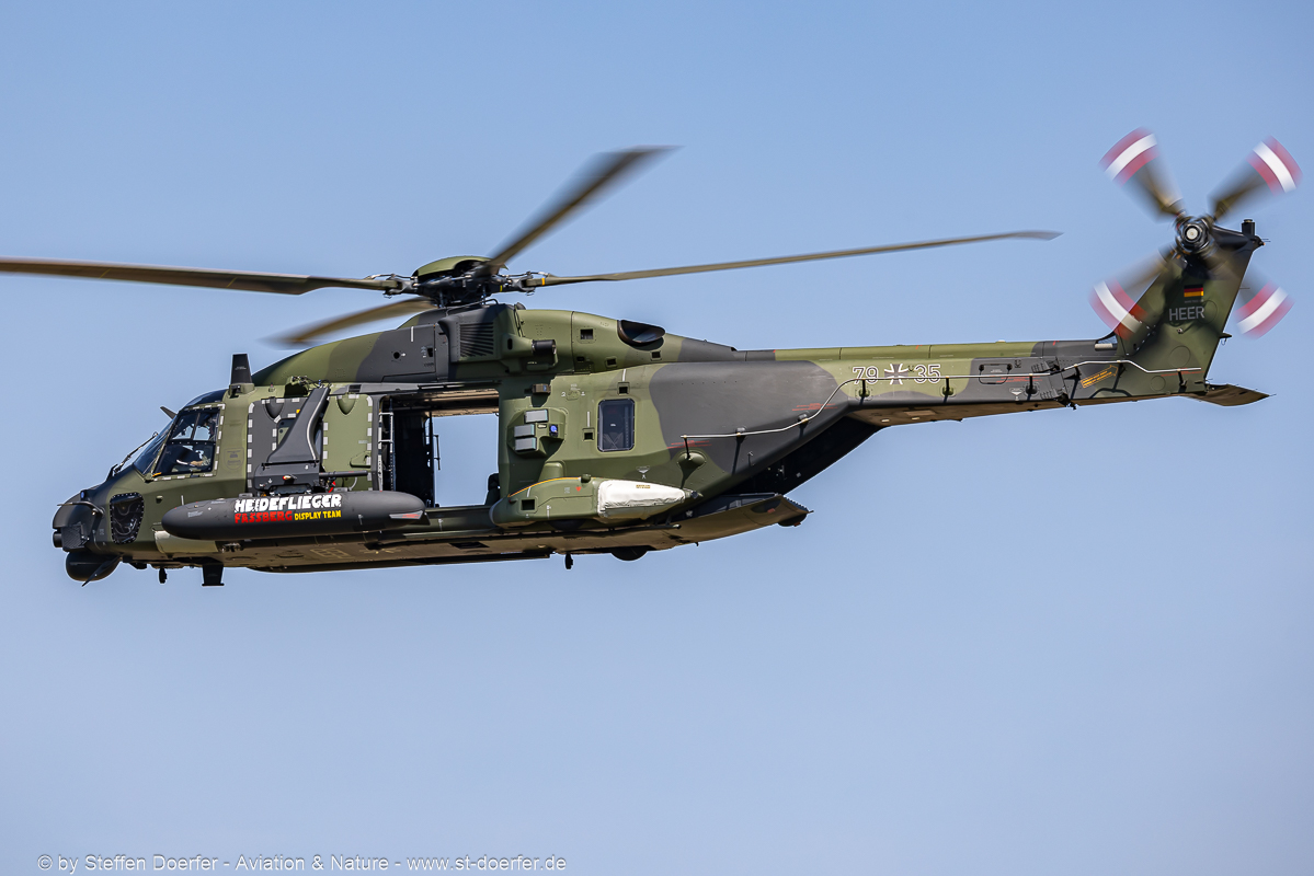 221CAA_2388