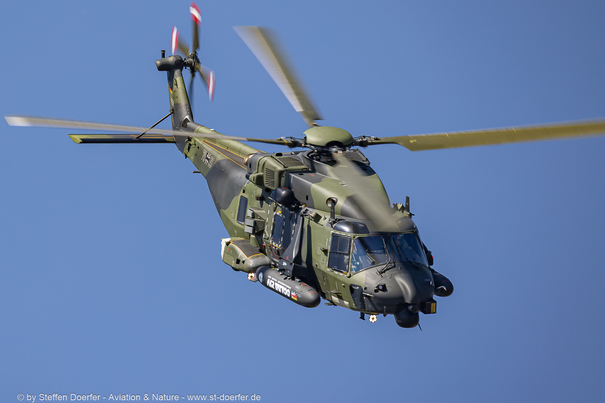221CAA_2450