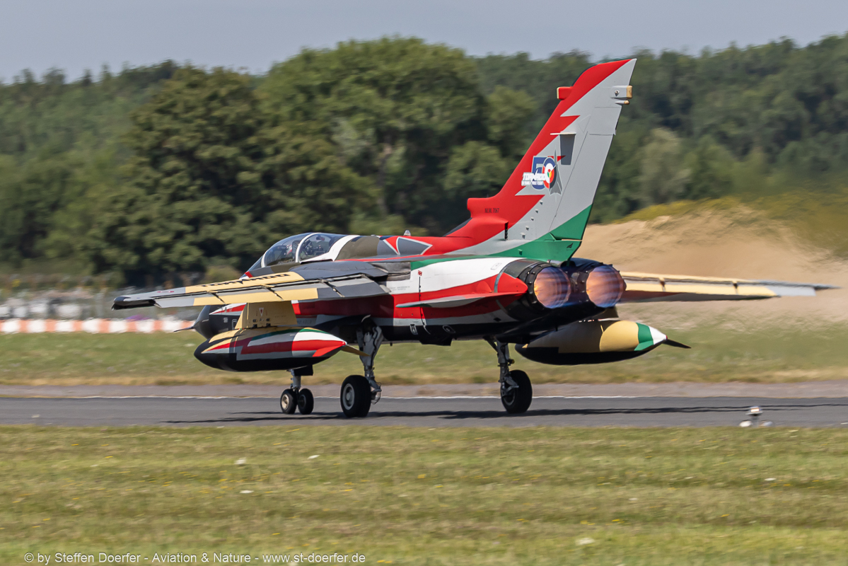 240CAA_2188