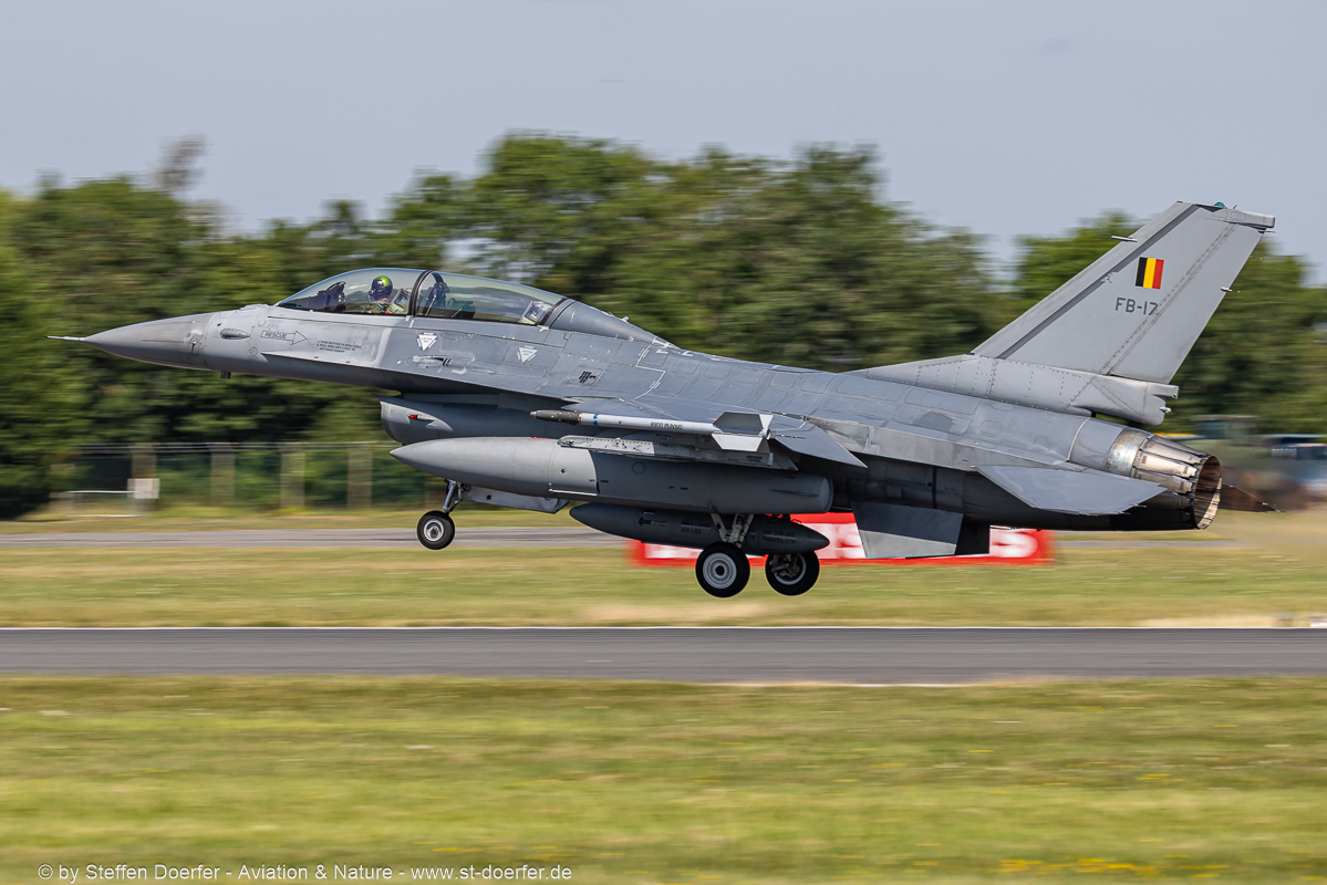 280CAA_2271
