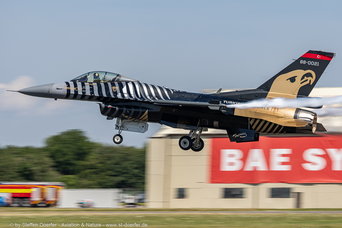 280CAA_2334