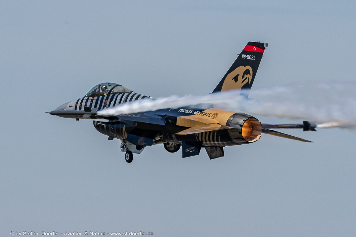 280CAA_2347