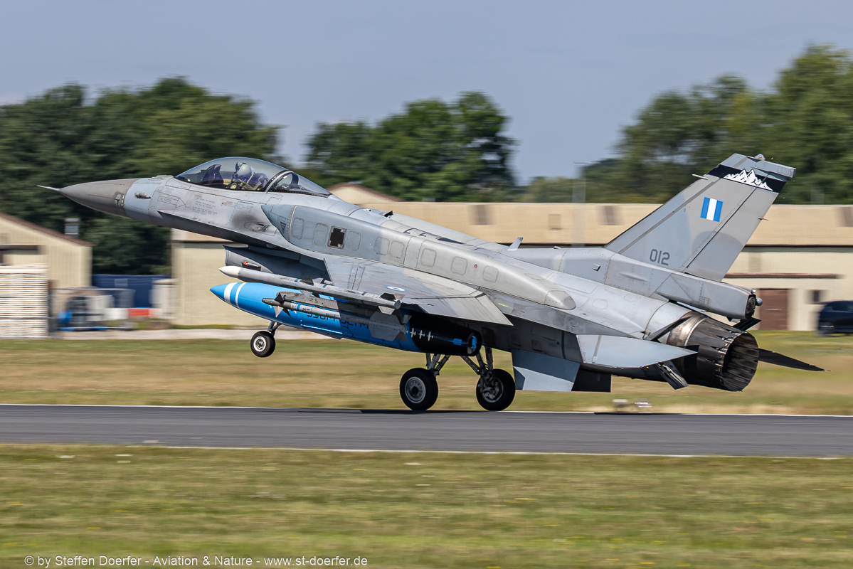 284CAA_2932