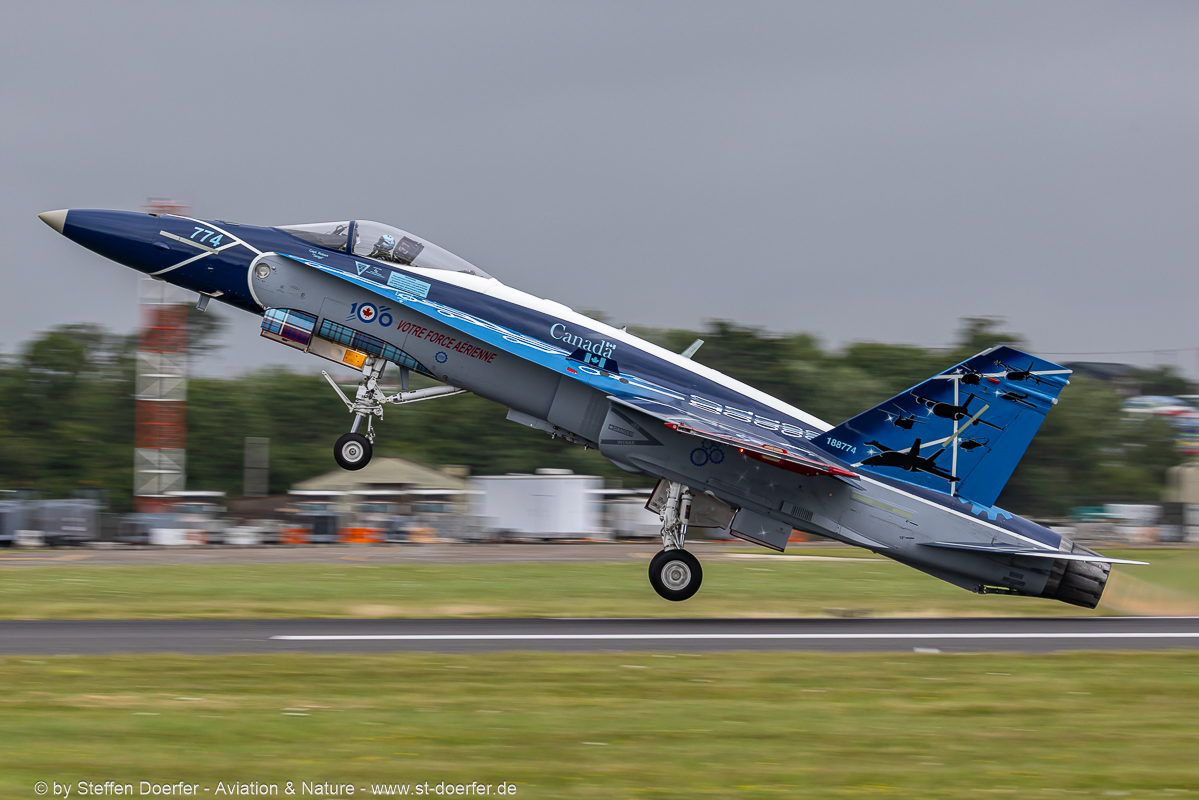 400CAA_8012