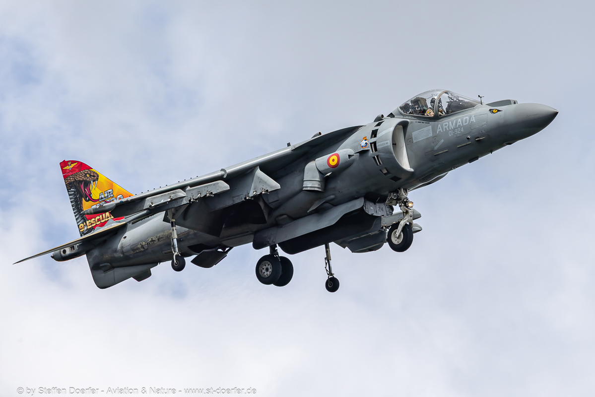 421CAA_0973