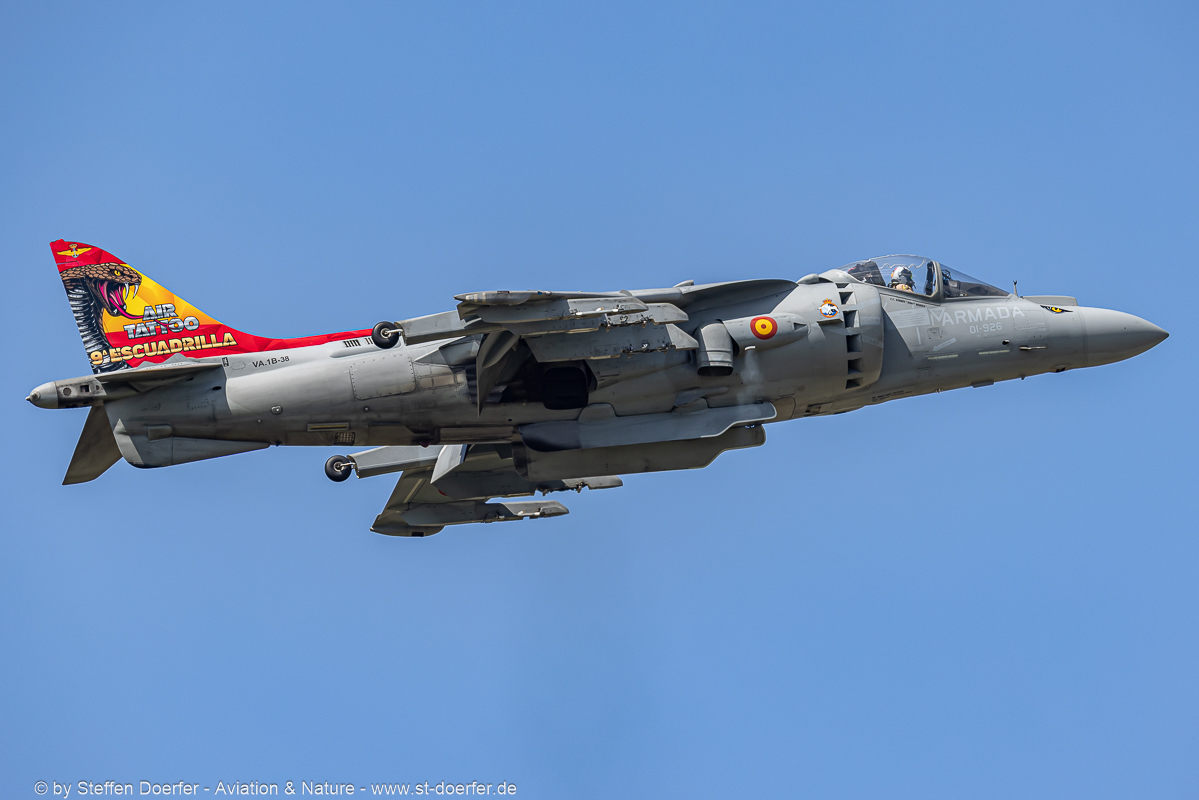 421CAA_4383
