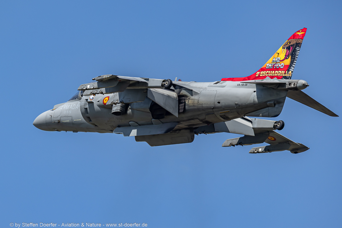 421CAA_4403