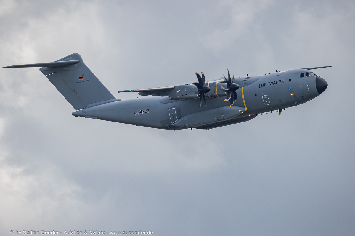 561CAA_1139