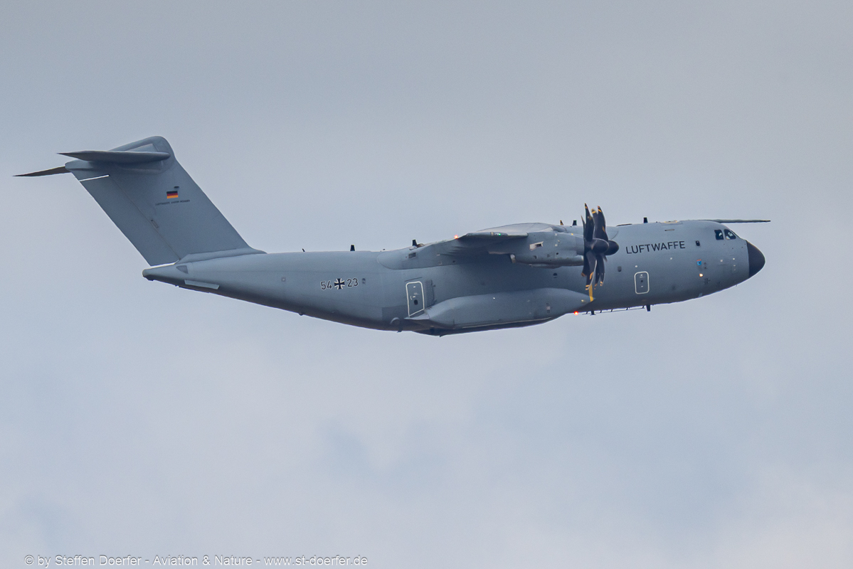 562CAA_1125
