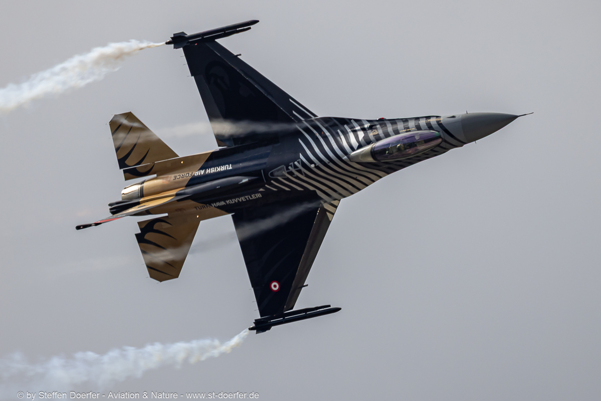 621CAA_9601