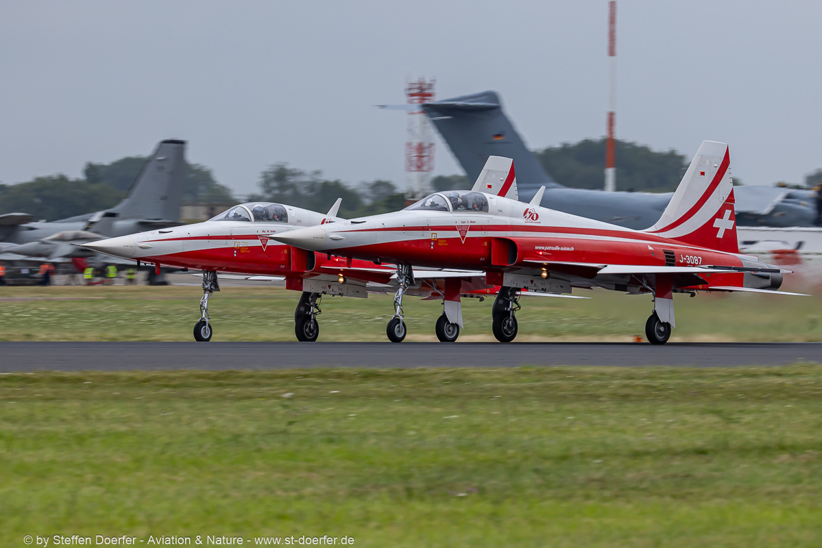 780CAA_9382