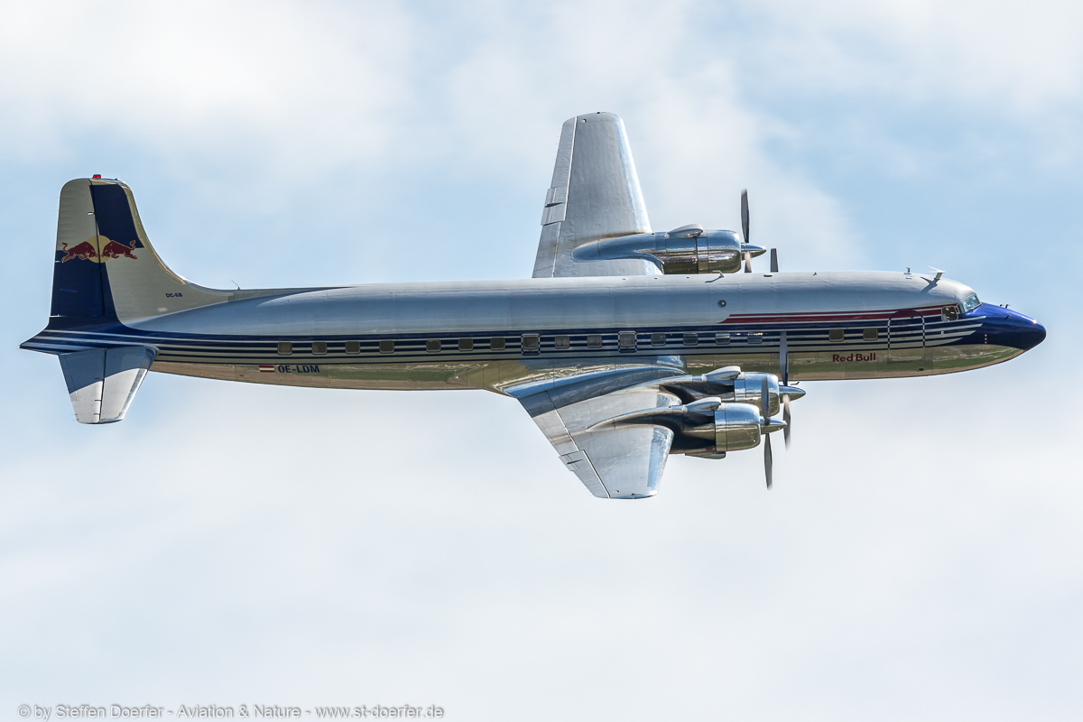 301IW5A8777