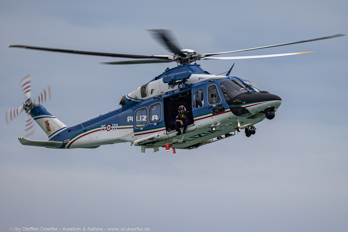 102CAA_5609