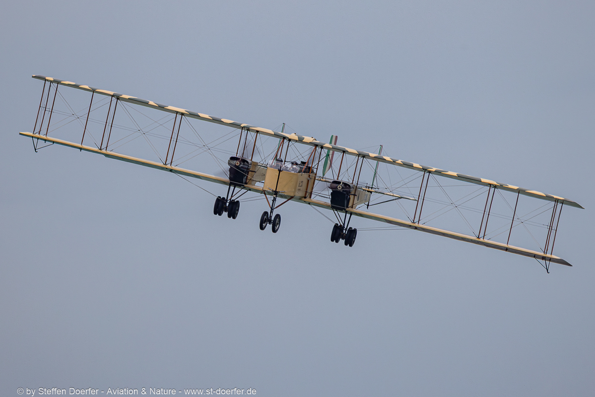246CAA_2283