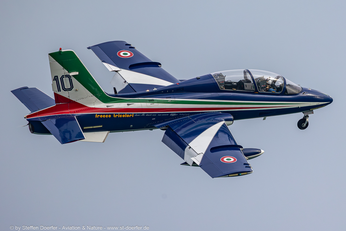 425CAA_9704