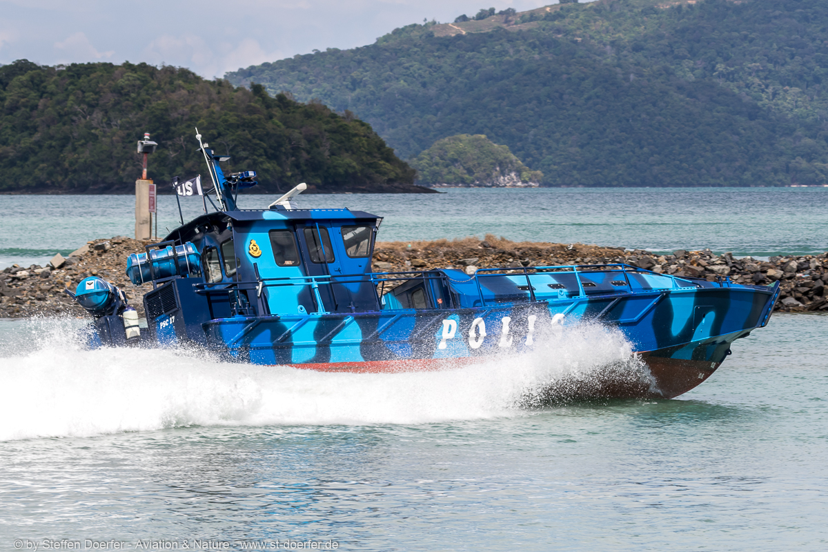 565IW5A6415