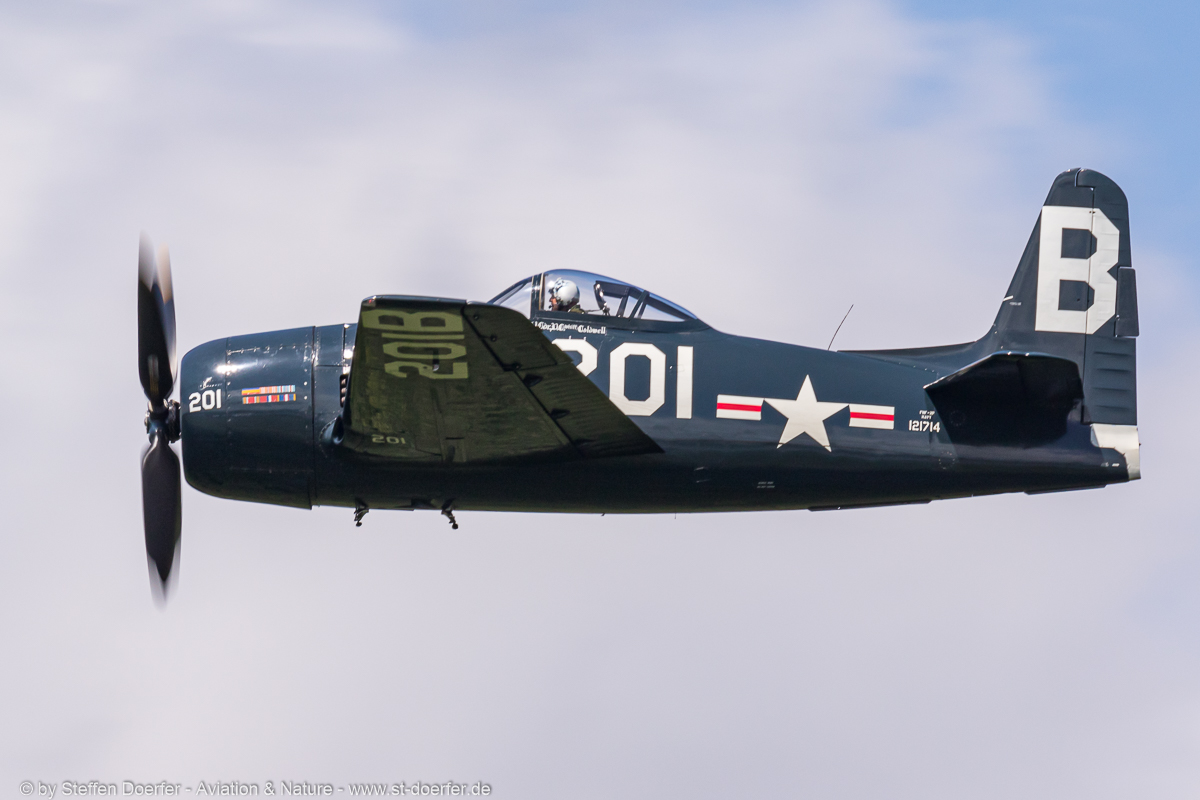 301IW5A7087