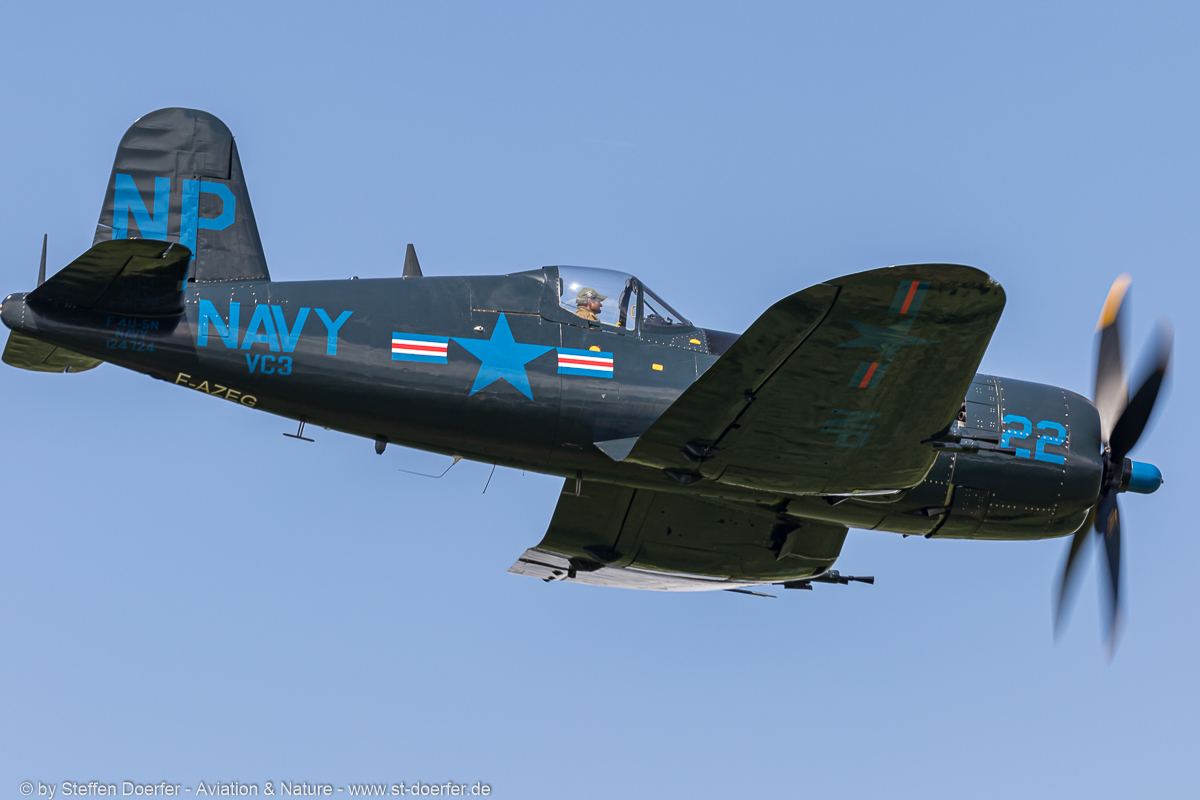 320IW5A7136