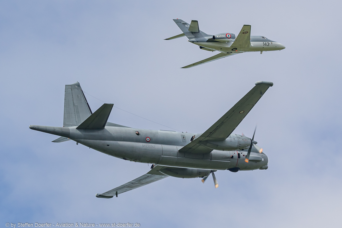542IW5A8572