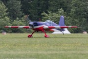 200IW5A6404