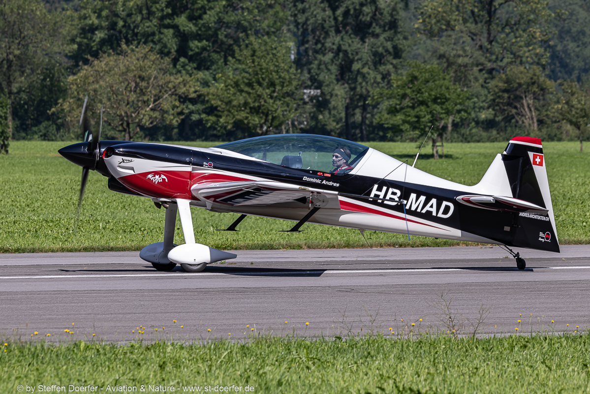 201-0Y2A2928