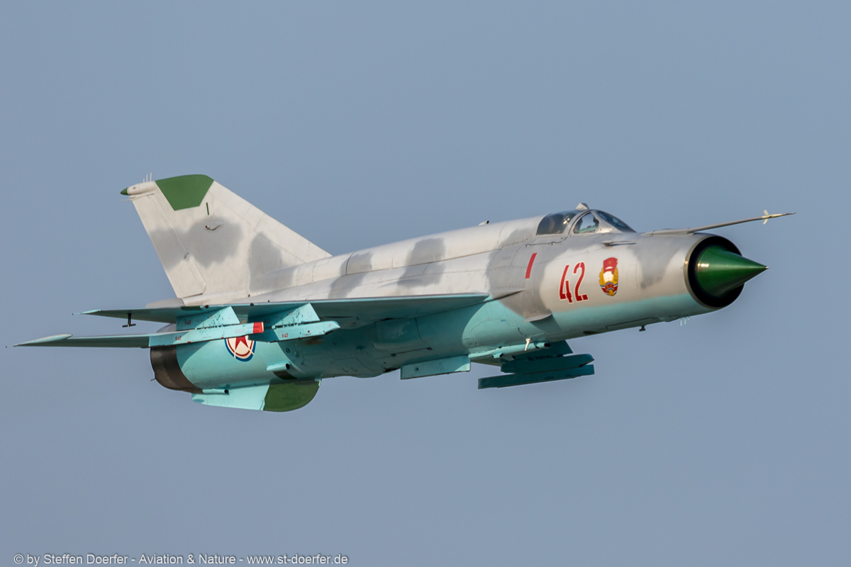 323JH3A3068