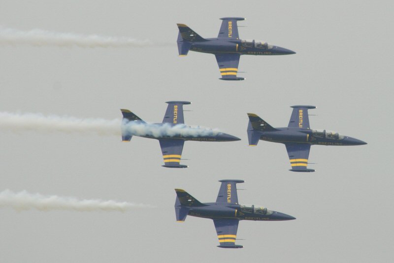 CRW_9886_RJ
