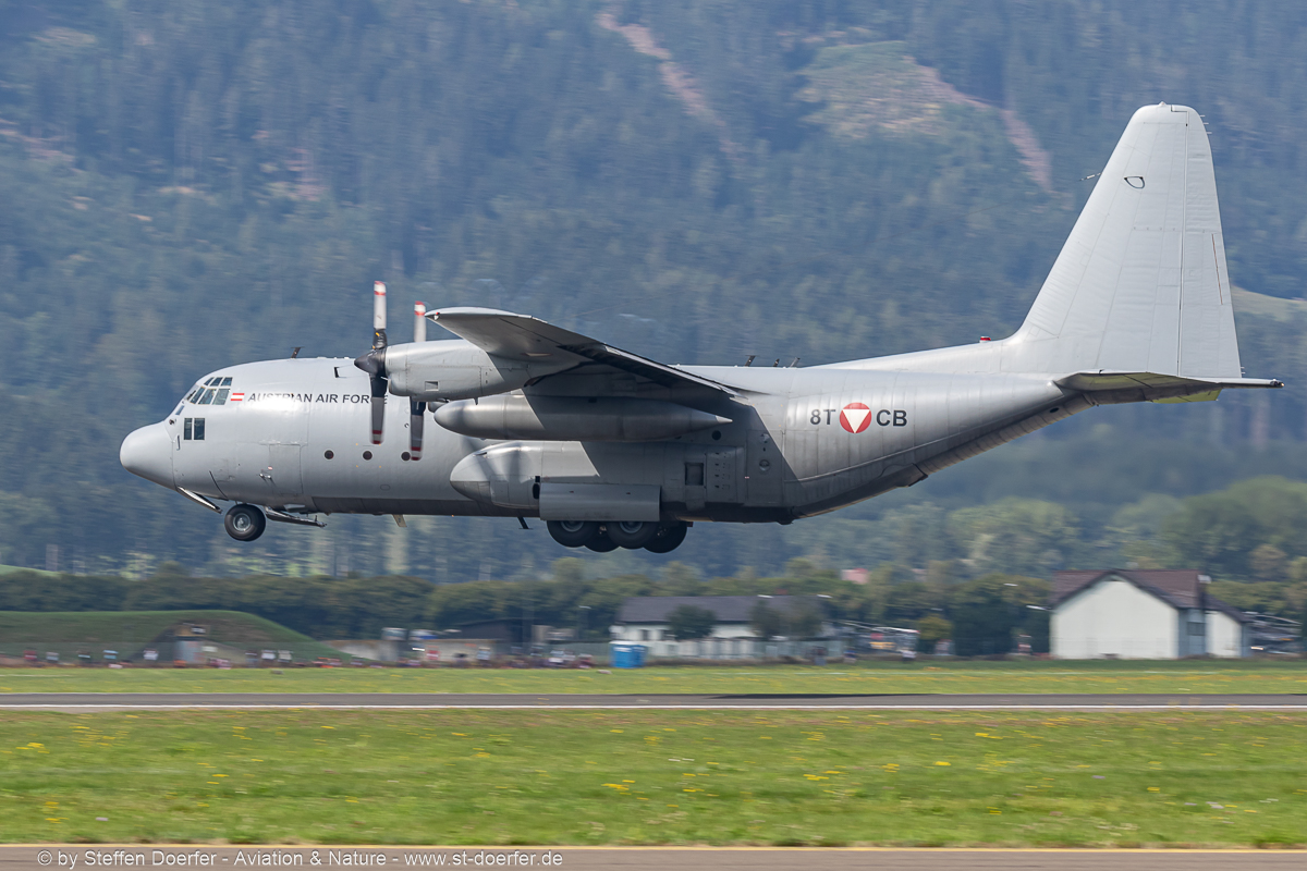 520JH3A3362